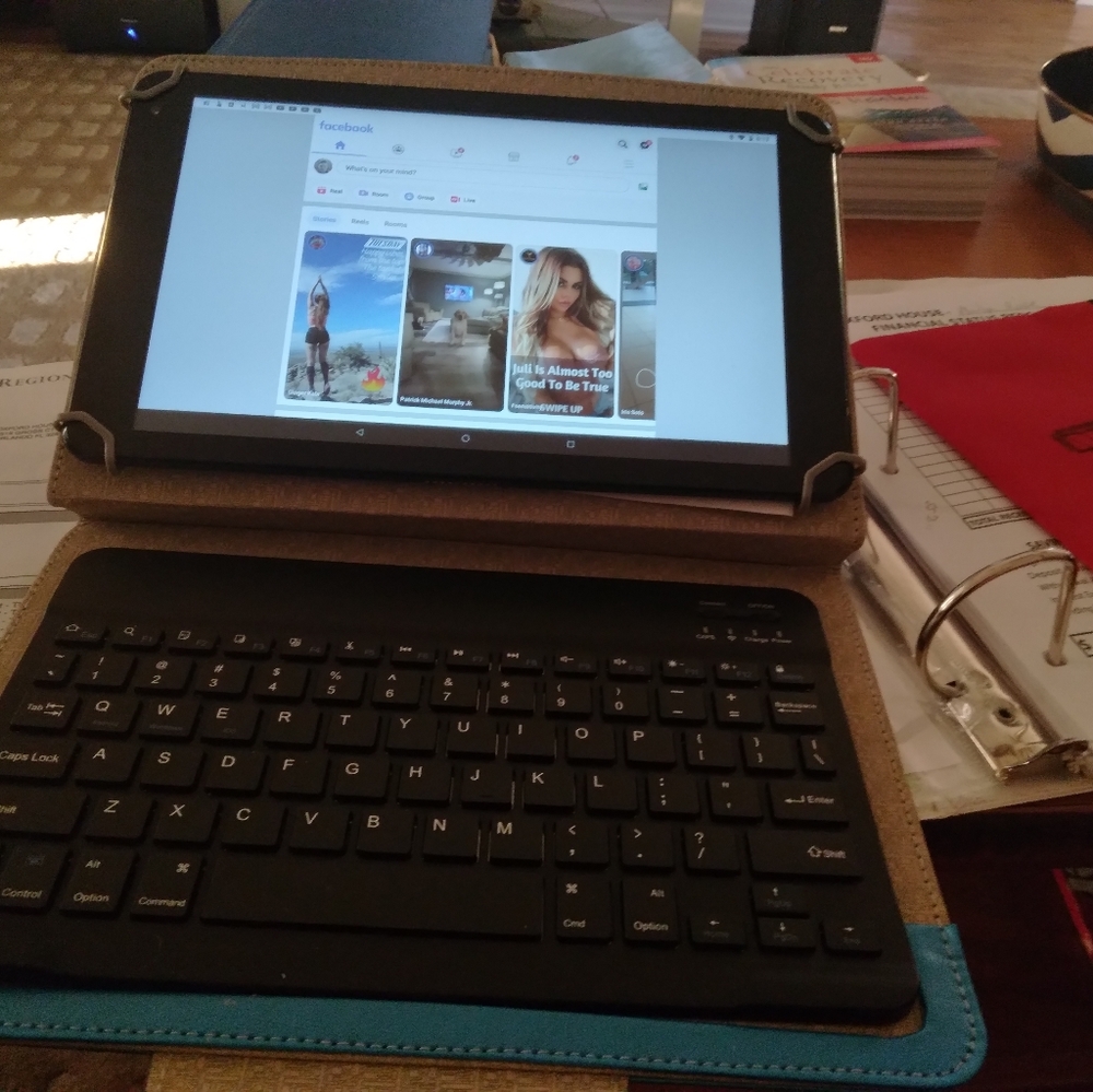 Android nook 10.3 barns and noble tablet